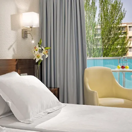 H10 Delfin - Adults Only 4*