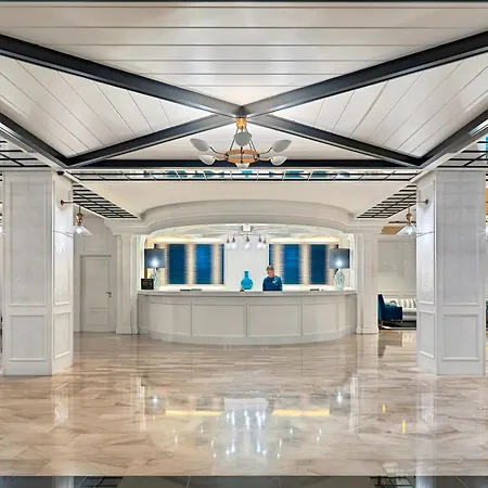 H10 Delfin - Adults Only Otel