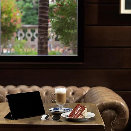 H10 Delfin - Adults Only 4* Salou