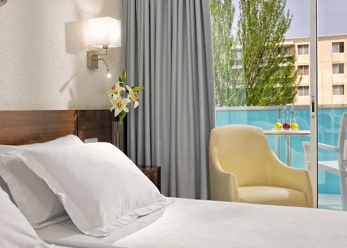 H10 Delfin - Adults Only 4*
