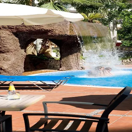 H10 Delfín - Adults Only
